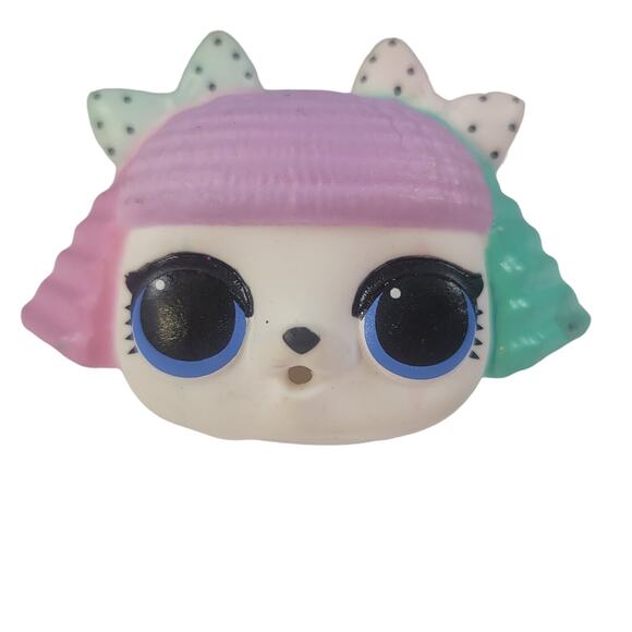 Lot of 5 LOL Surprise Dolls with Accessories Hair, Heads, Chair - Picture 15 of 16